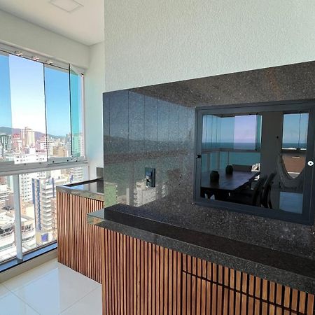 Cobertura Com Belissima Vista Para O Mar E Jacuzzi Ітапема Екстер'єр фото